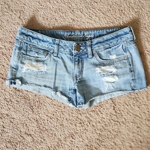 American Eagle Y2K Micro Mini Denim Booty Shorts Light Wash Cotton Distressed 6